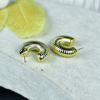 Mayii 3/4 Textured Round CCB Earrings – One Size