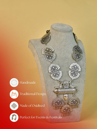 Mayii German Silver Ganesha Necklace – Handcrafted Religious Art