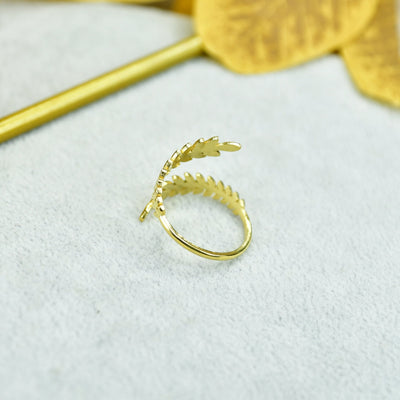 MAYII - Gold Petal Line Ring Stainless Steel - One Size