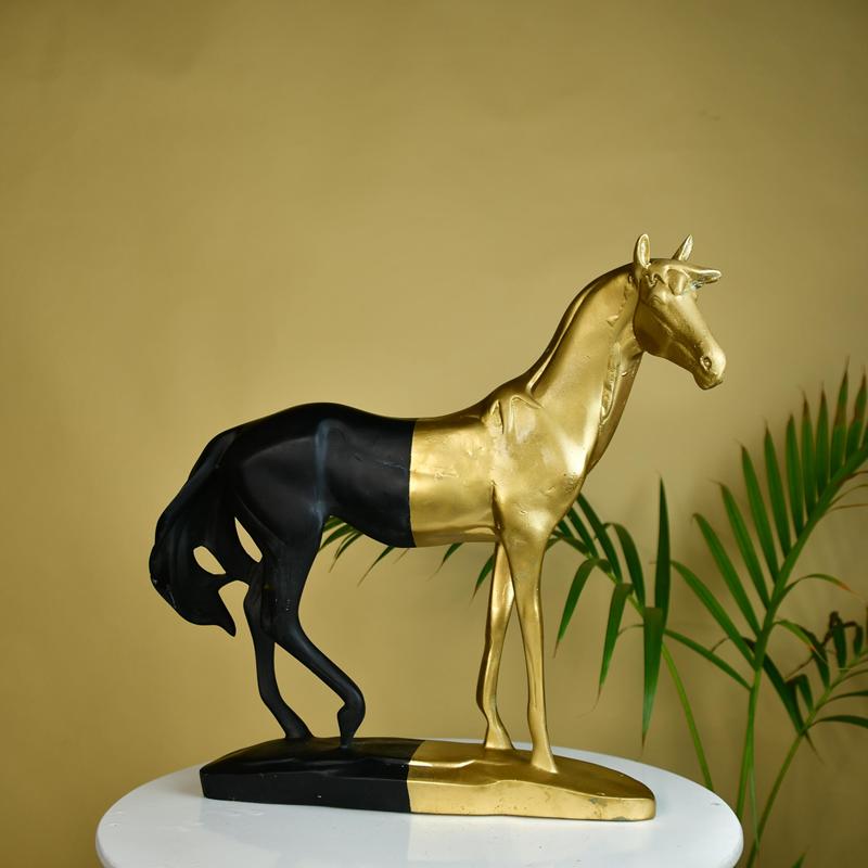 Mayii Black Gold Stallion