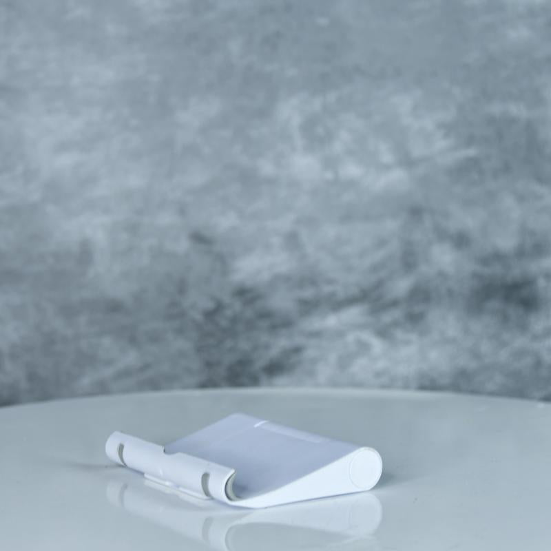 Mayii - Adjustable White Tablet Stand | Trendy Desk Accessory