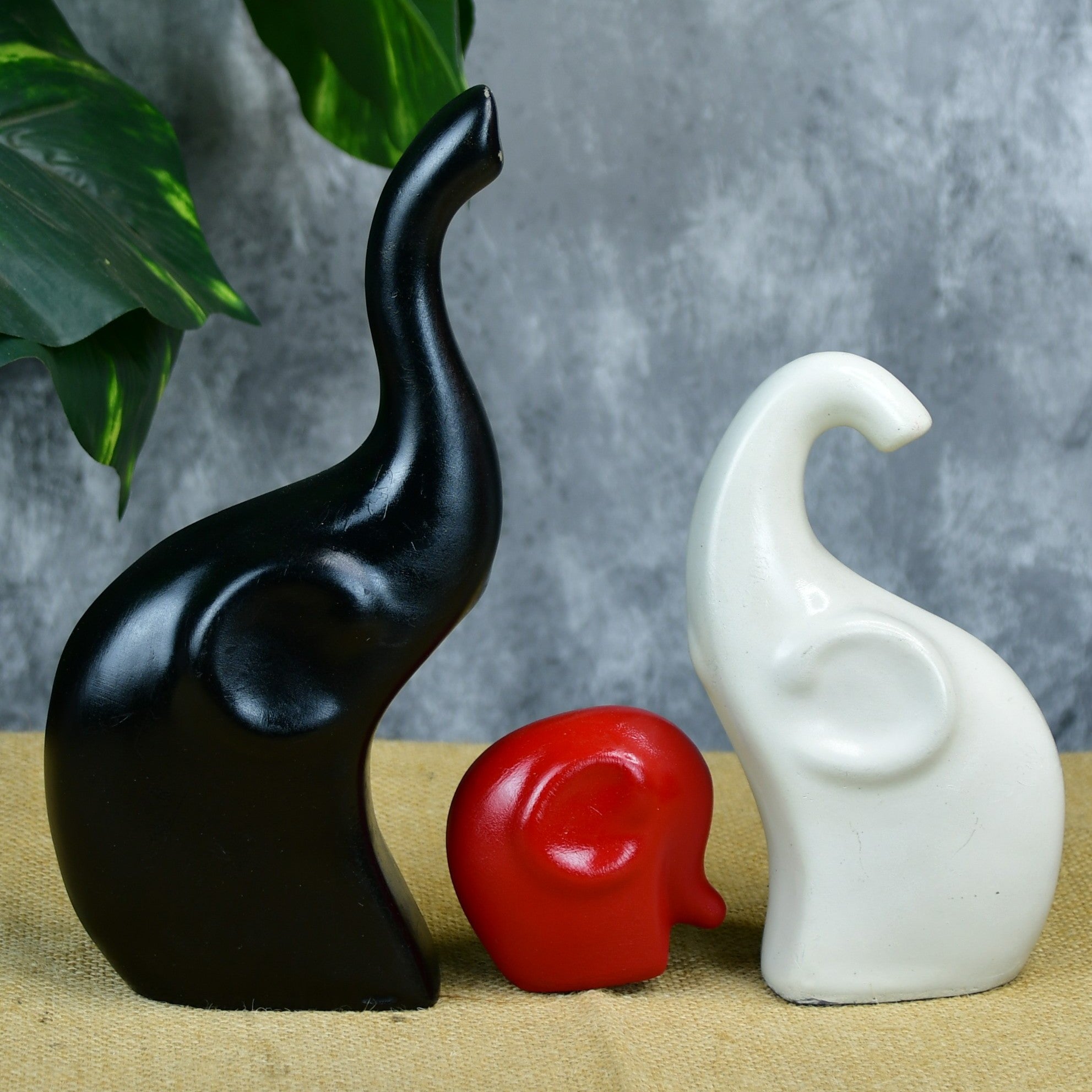 Mayii Resin Baby Elephant
