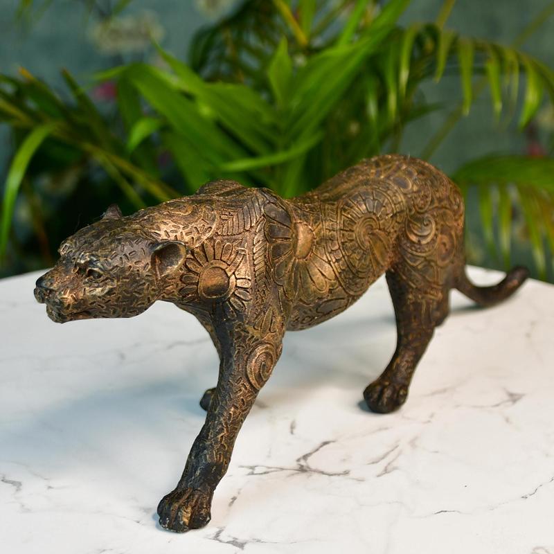 Mayii Resin Panther Decor