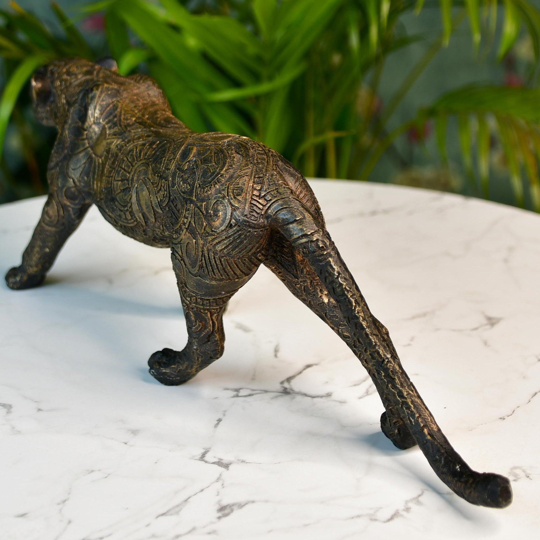 Mayii Resin Panther Decor