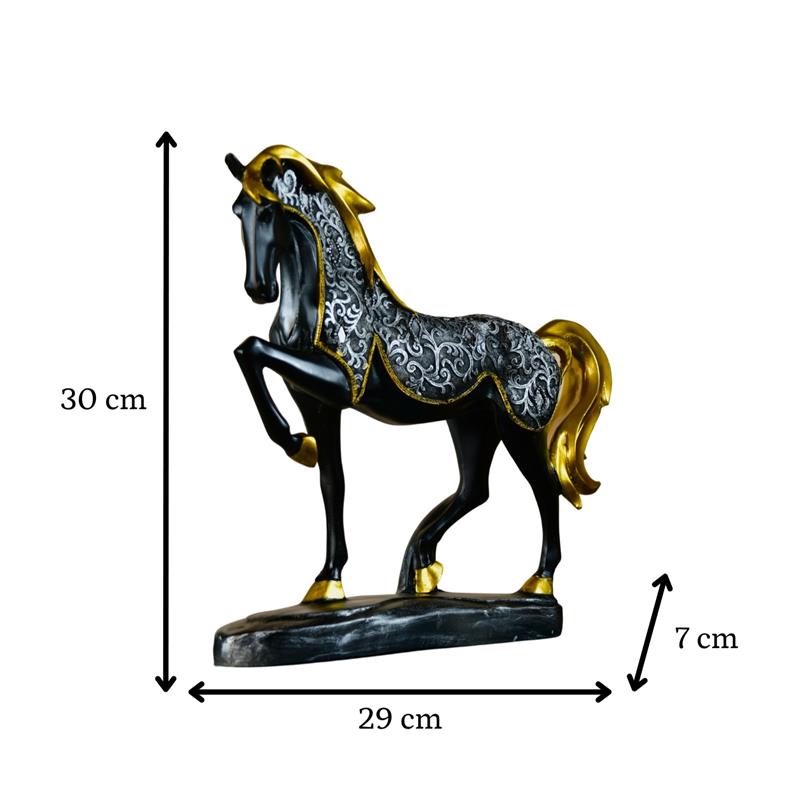 Mayii Resin Stallion Showpiece