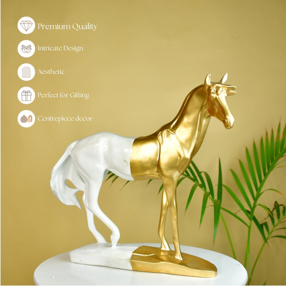 Mayii White Gold Stallion