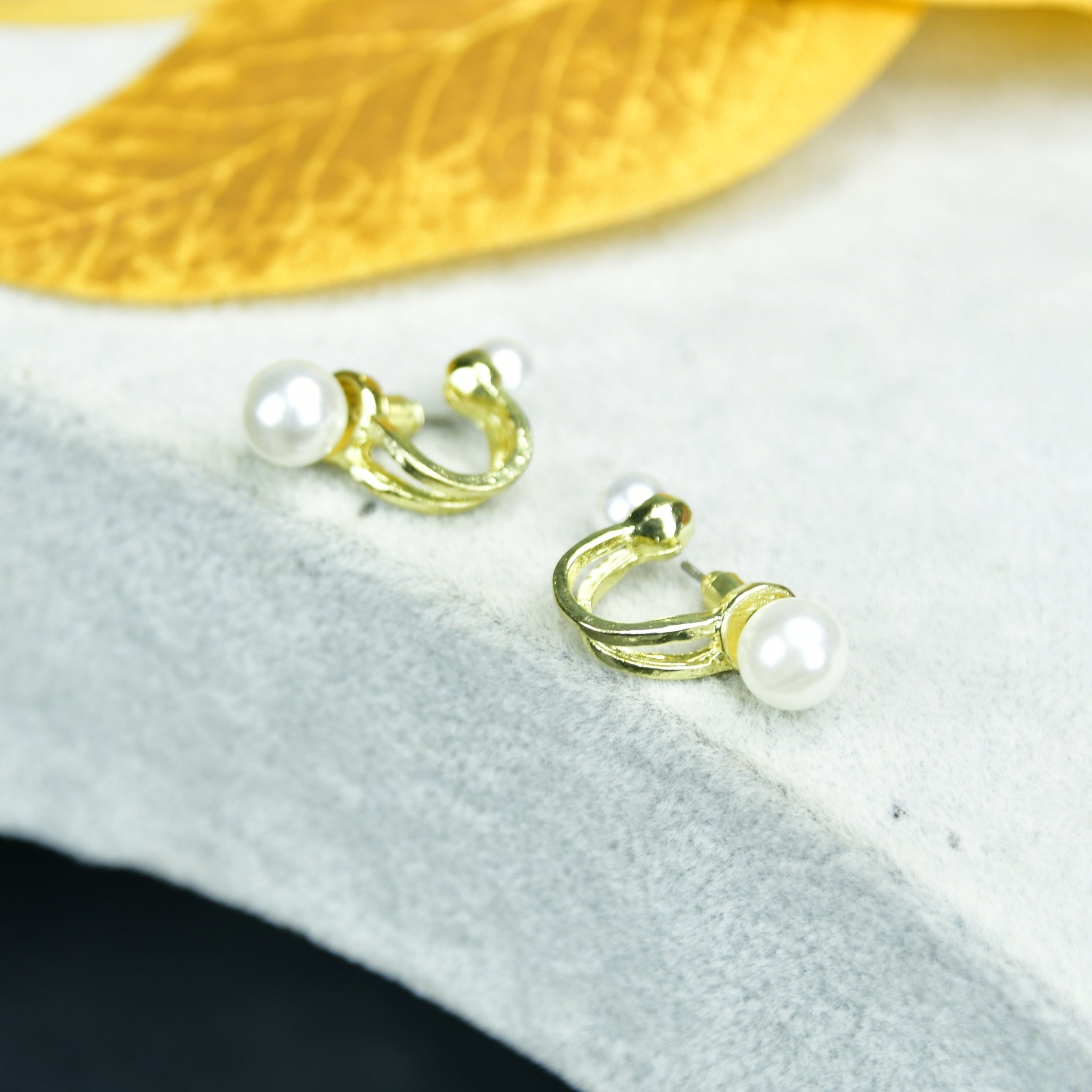 MAYII 2 Beads Crescent Gold Stainless Steel Earrings - One Size - Mayii - Mayii