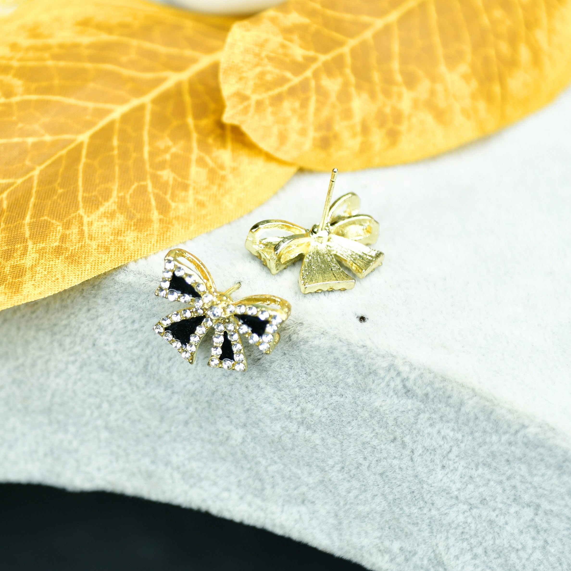 MAYII – Black Gold Stainless Steel Ribbon Earrings – One Size - Mayii - Mayii