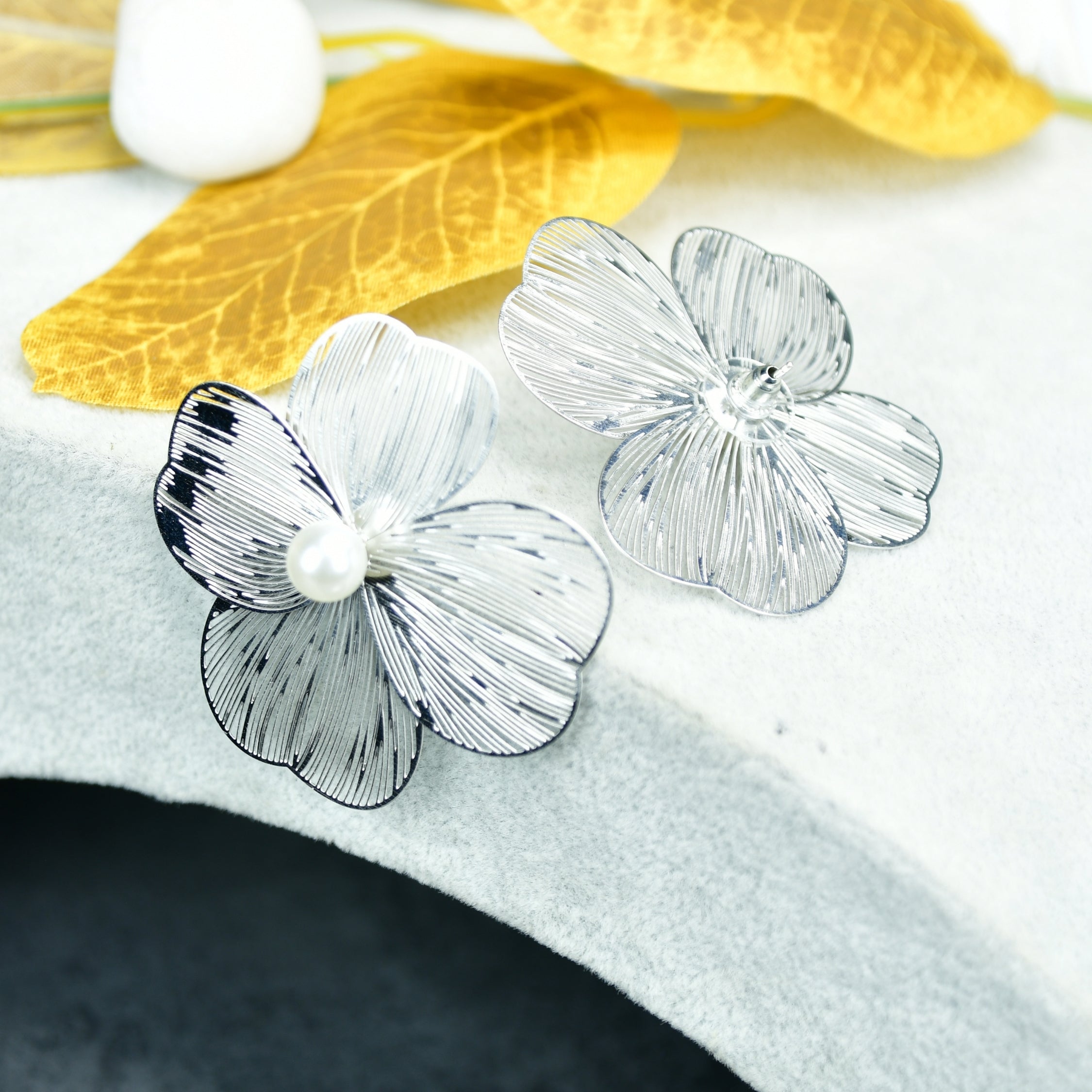 MAYII Centre Bead Flower Gold Stainless Steel Earrings - One Size - Mayii - Mayii
