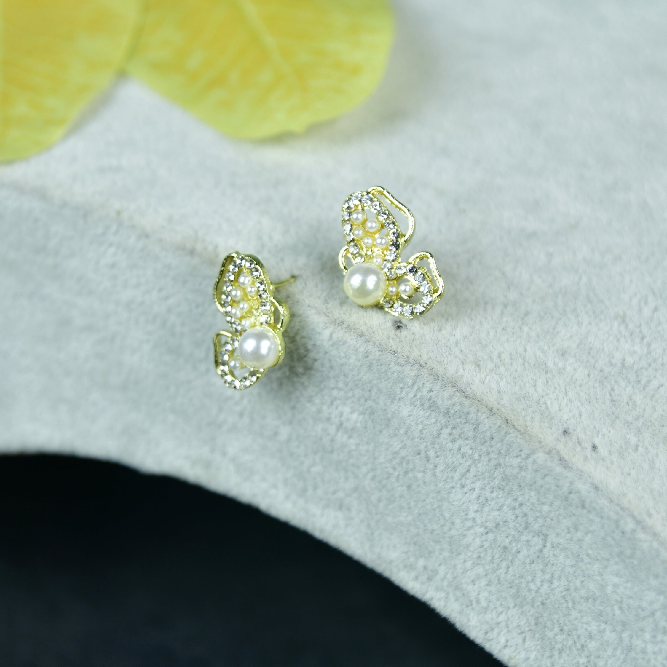 MAYII Floral Bead Gold Stainless Steel Earrings - One Size - Mayii - Mayii