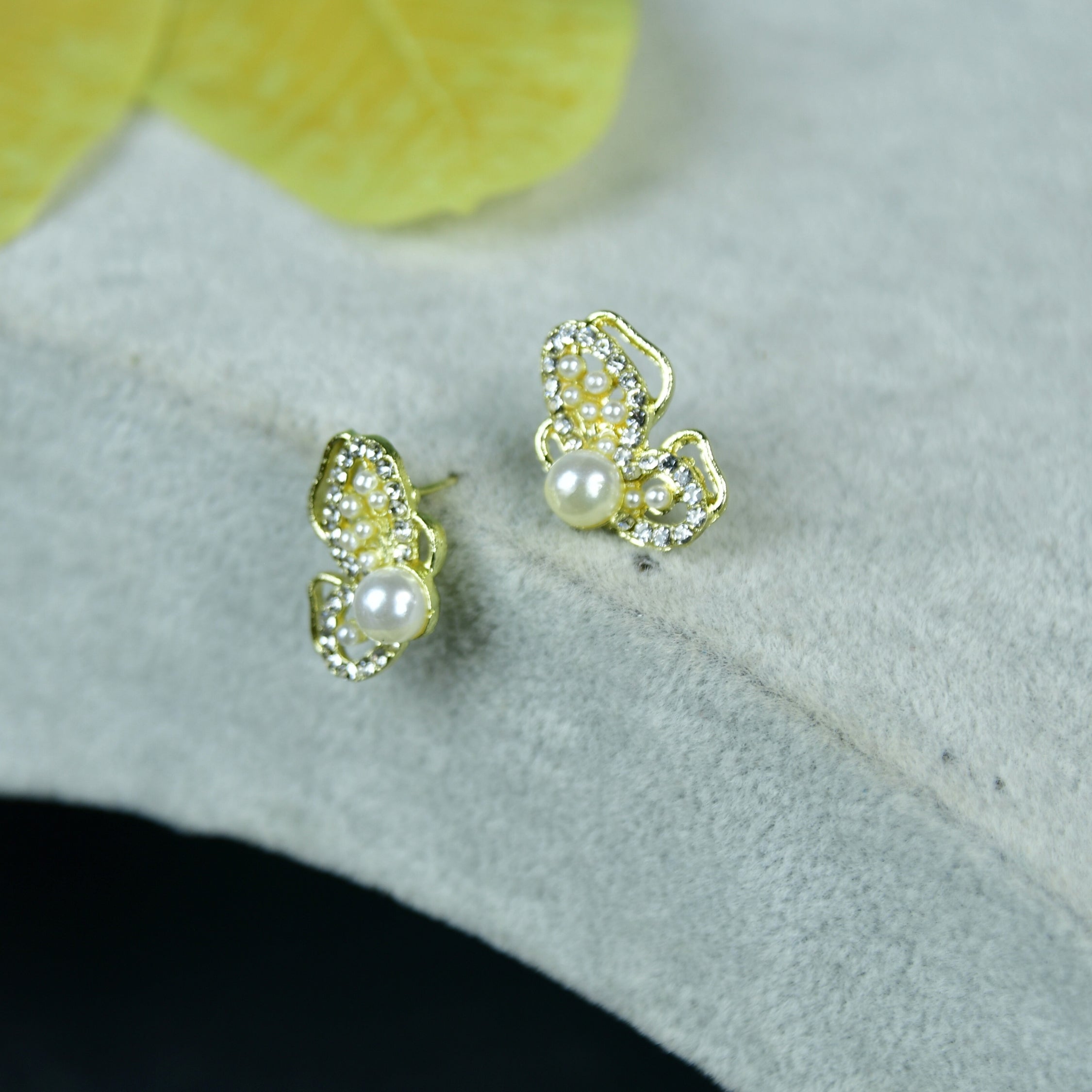 MAYII Floral Bead Gold Stainless Steel Earrings - One Size - Mayii - Mayii