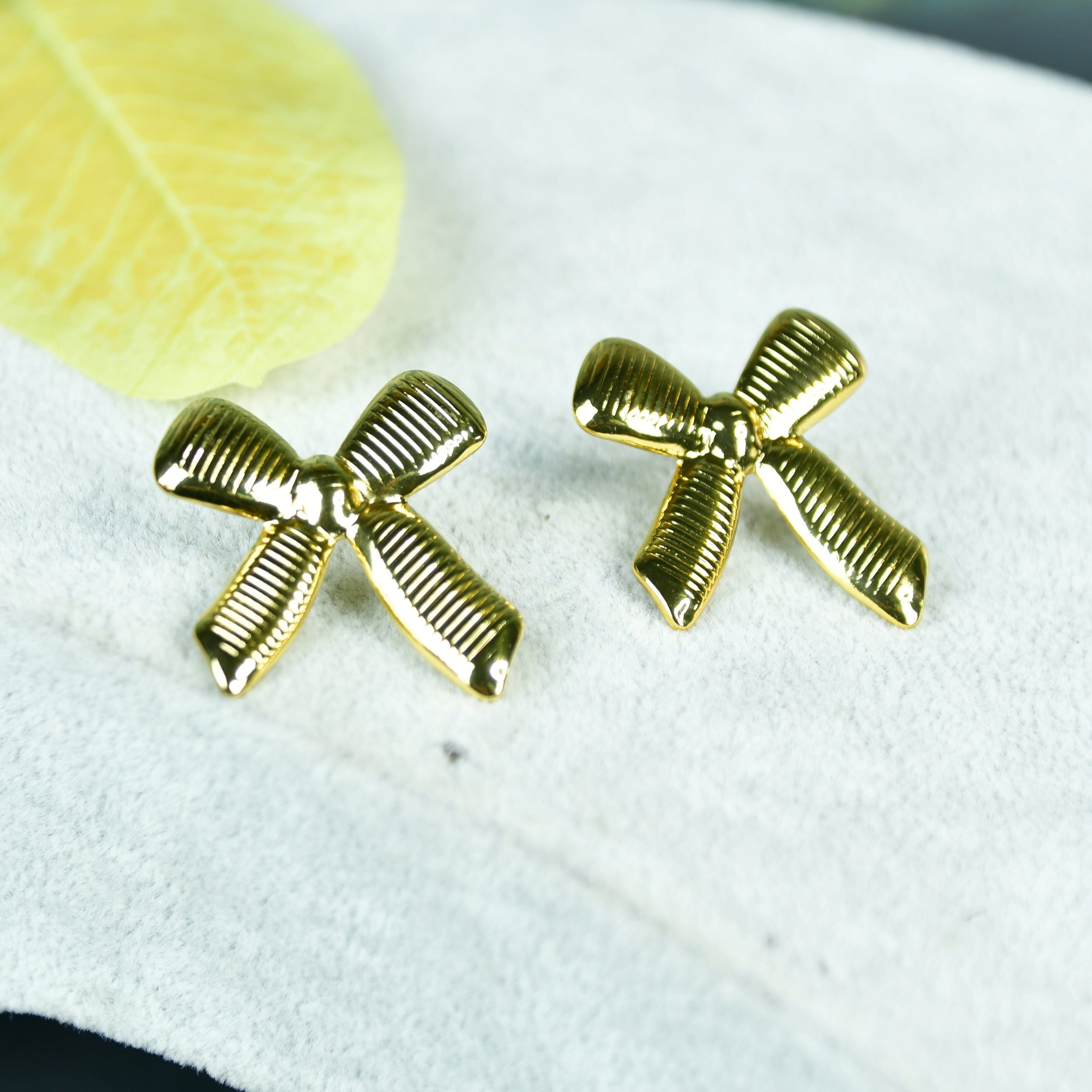MAYII Floral Stripe Gold Stainless Steel Earrings - One Size - Mayii - Mayii