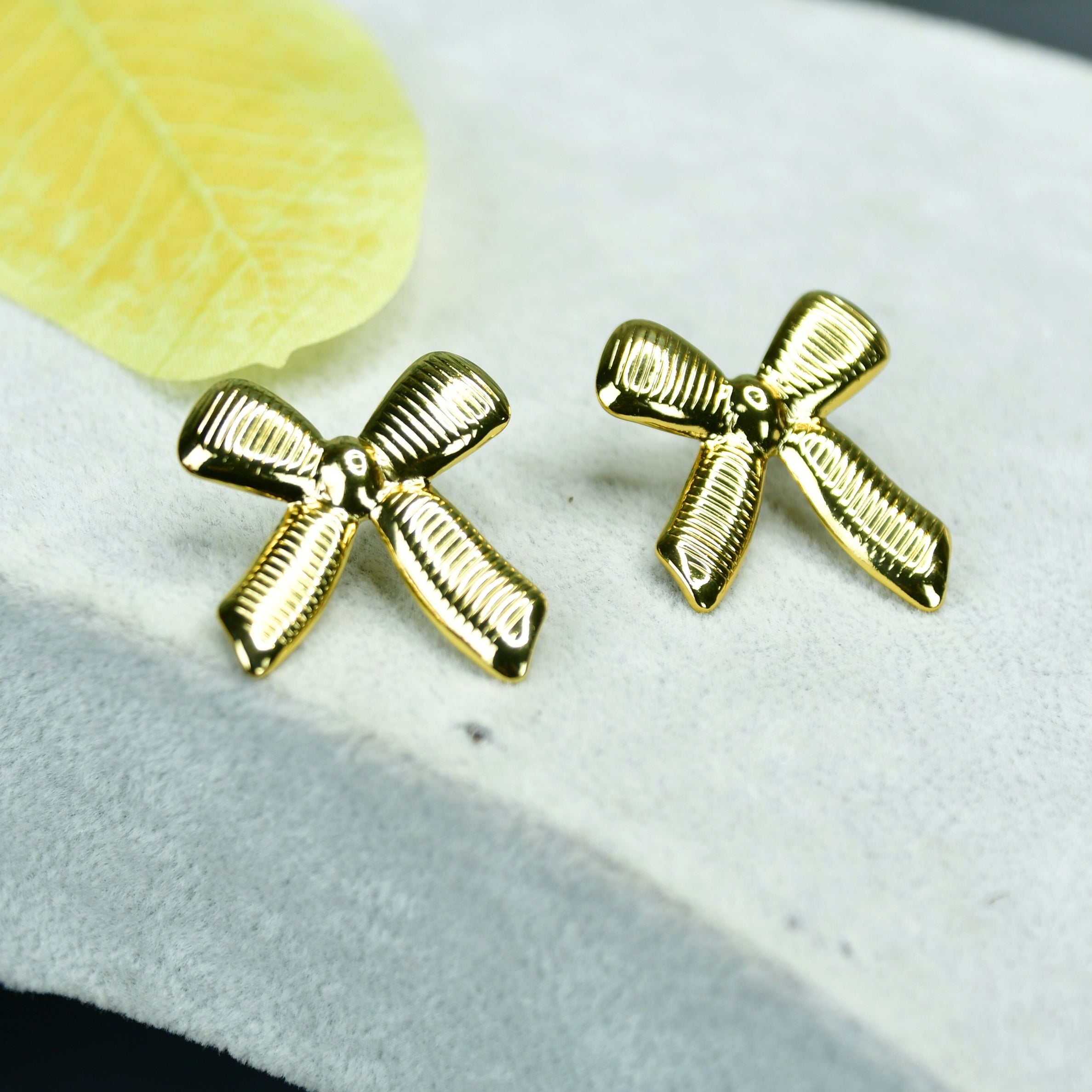 MAYII Floral Stripe Gold Stainless Steel Earrings - One Size - Mayii - Mayii