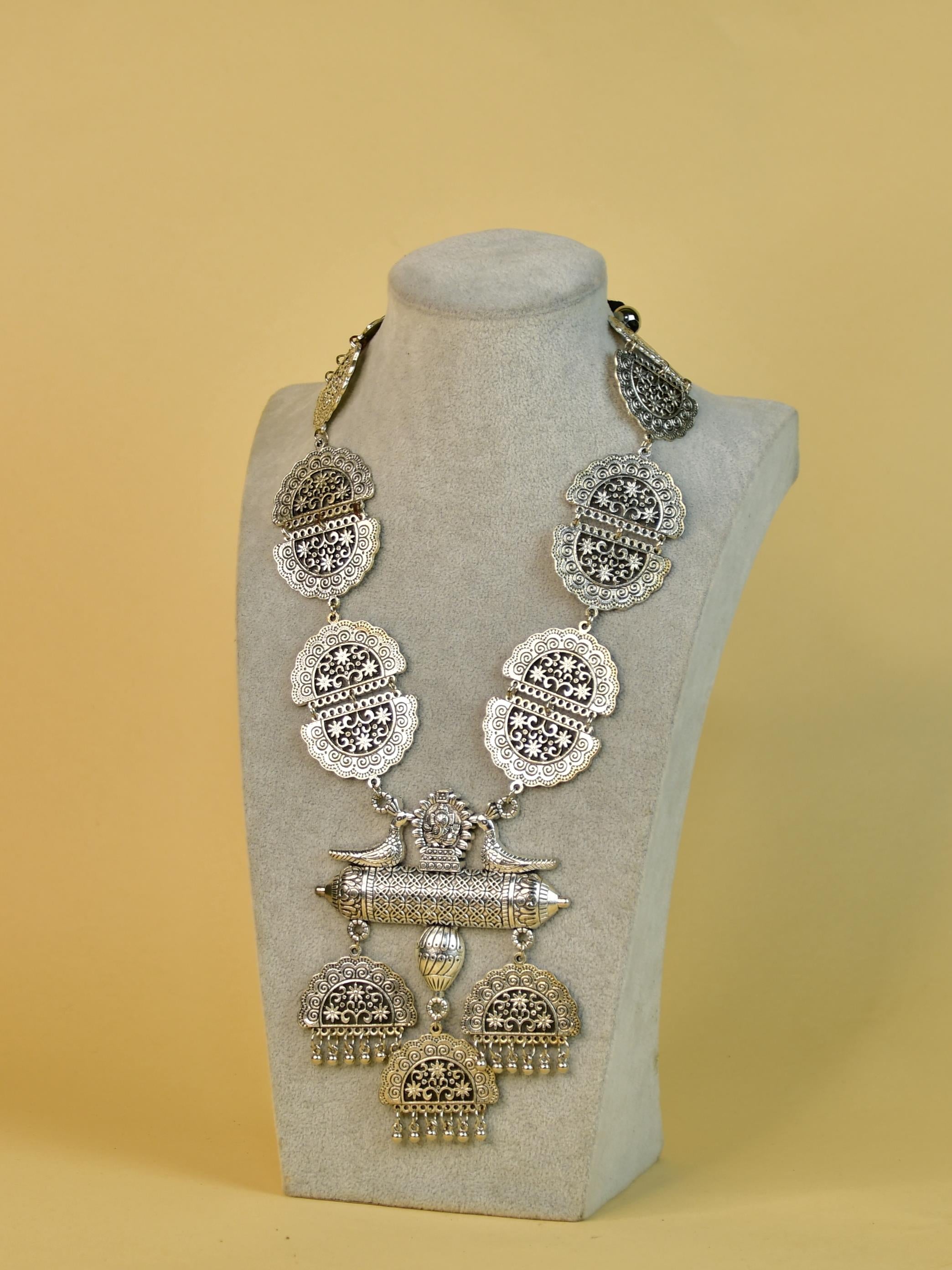 Mayii German Silver Ganesha Necklace – Handcrafted Religious Art - Mayii - Mayii