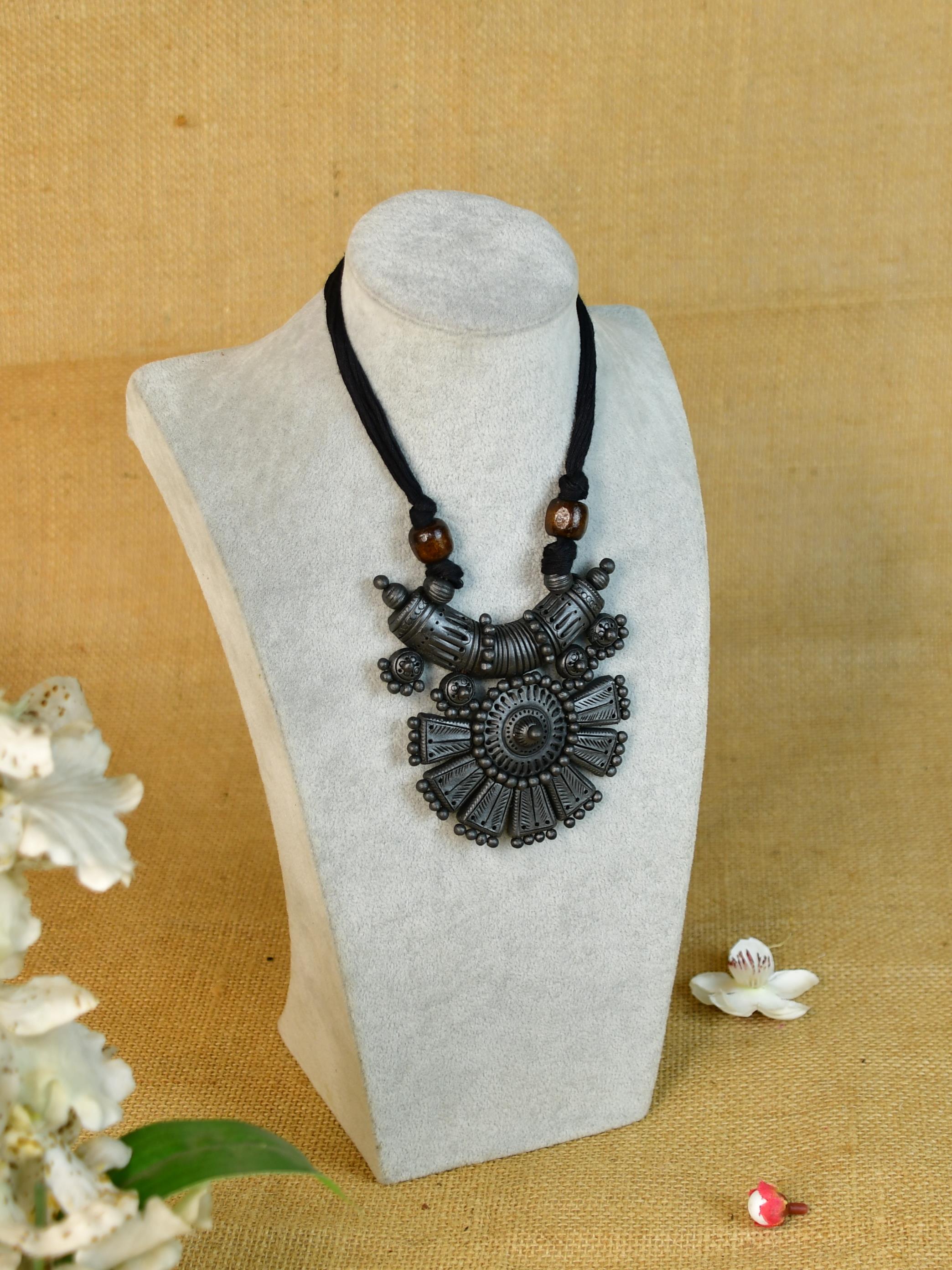 Mayii Handcrafted Terracotta Necklace: Crescent with Petal Design - Mayii - Mayii