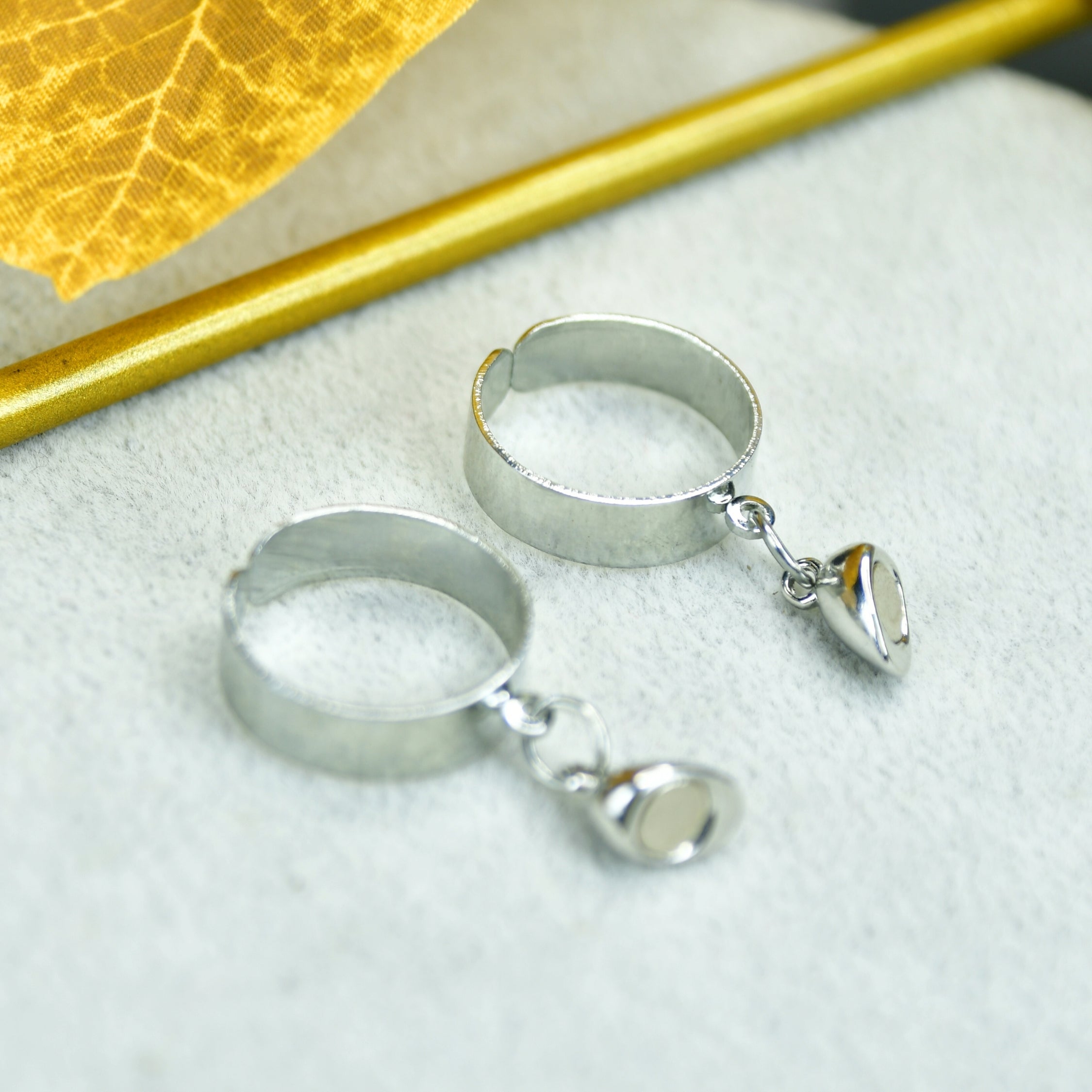 MAYII - Metal Half Heart Magnetic Ring Stainless Steel - One Size - Mayii - Mayii