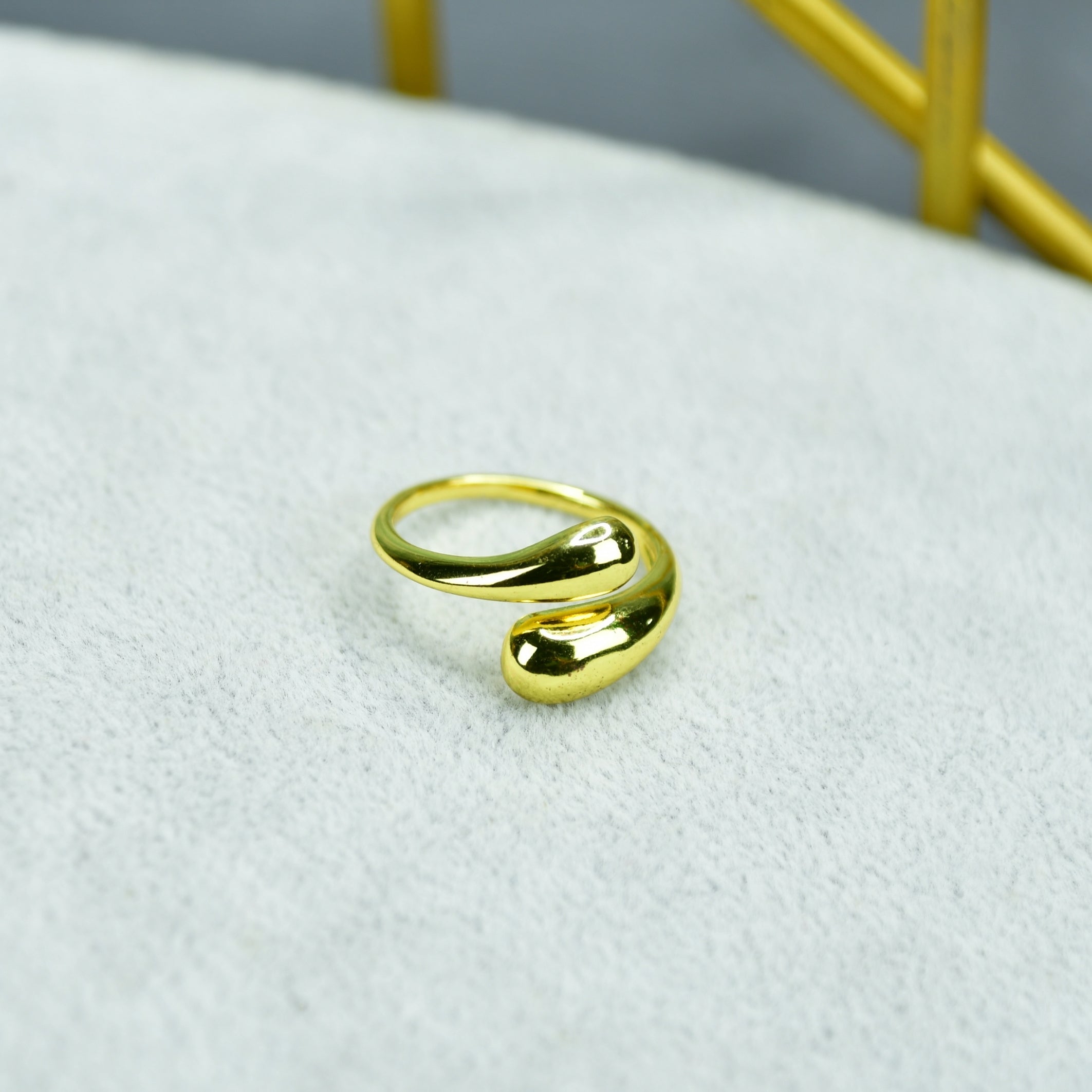 MAYII - Silver Teardrop Ends Ring Stainless Steel - One Size - Mayii - Mayii