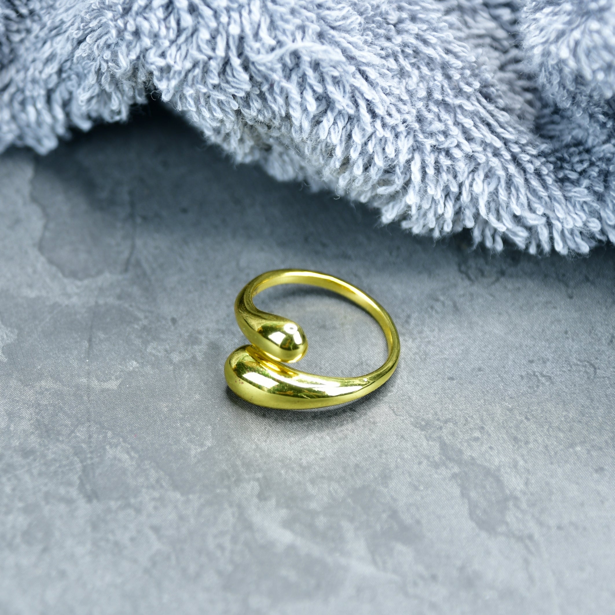 MAYII - Silver Teardrop Ends Ring Stainless Steel - One Size - Mayii - Mayii