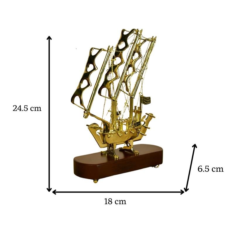 MAYII nautical brass ship sculpture tabletop decor with detailed sails on wooden base 24.5 cm tall